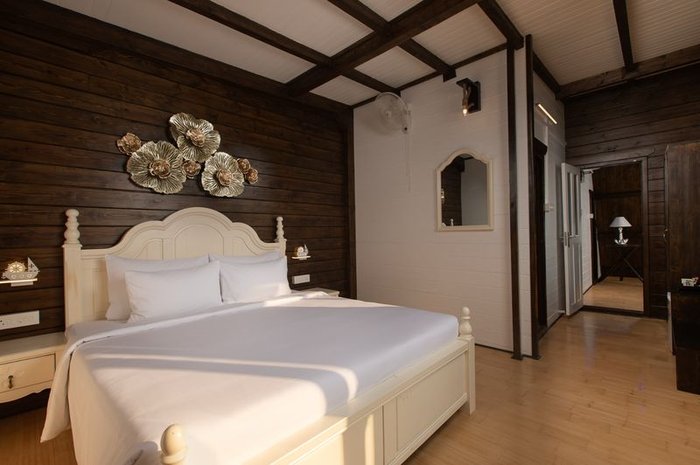 Ark Faith & Hope - Image 7