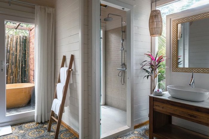 Larisa - Suite Room - Image 5